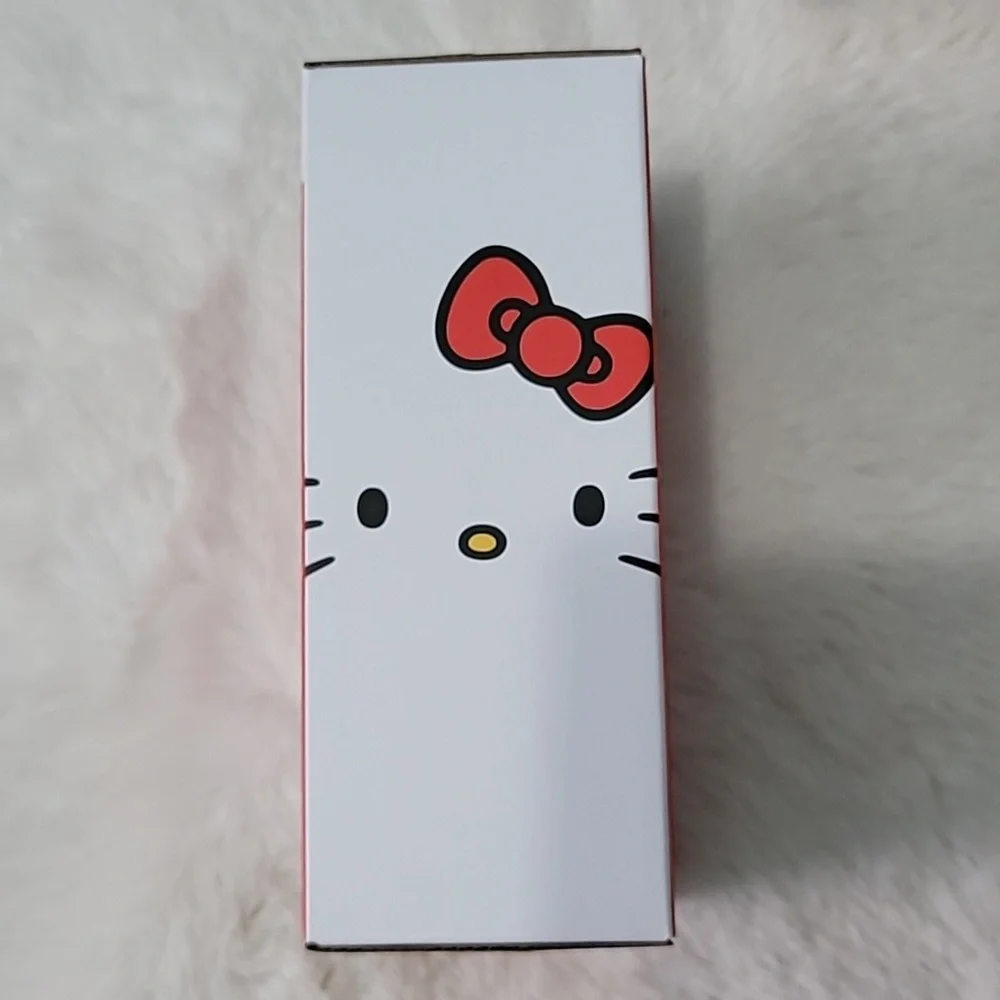 🎀 Hello Kitty Block Figure - Picture 3 of 5